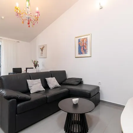 With Parking Space Slatine, Ciovo - 5158 Appartamento *