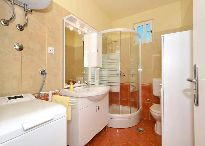 With Parking Space Slatine, Ciovo - 5158 Appartement