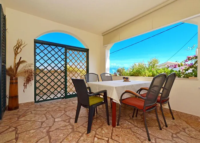 Appartement With Parking Space Slatine, Ciovo - 5158 Trogir