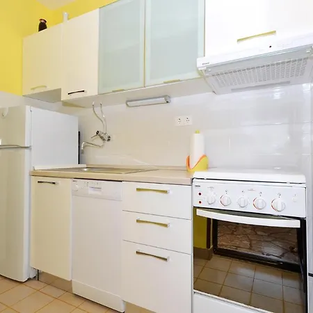 Apartman With Parking Space Slatine, Ciovo - 5158 Trogir