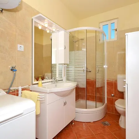 With Parking Space Slatine, Ciovo - 5158 Apartman