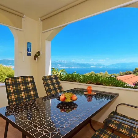 With Parking Space Slatine, Ciovo - 5158 Διαμέρισμα Τρογκίρ